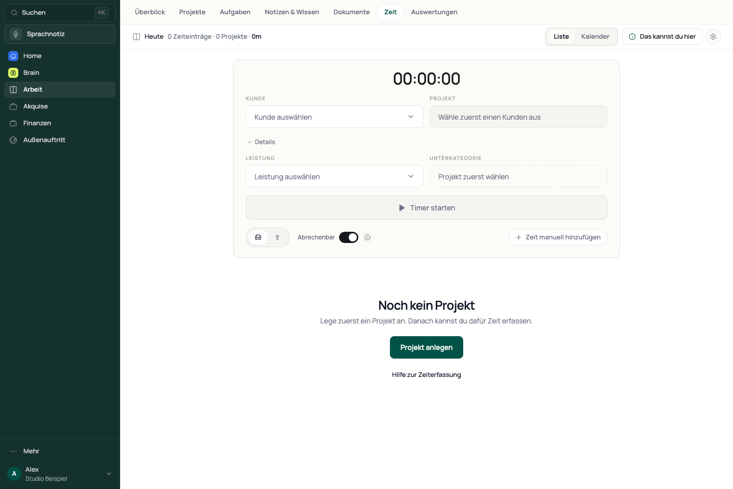 Time tracking with client and project selection and the timer.